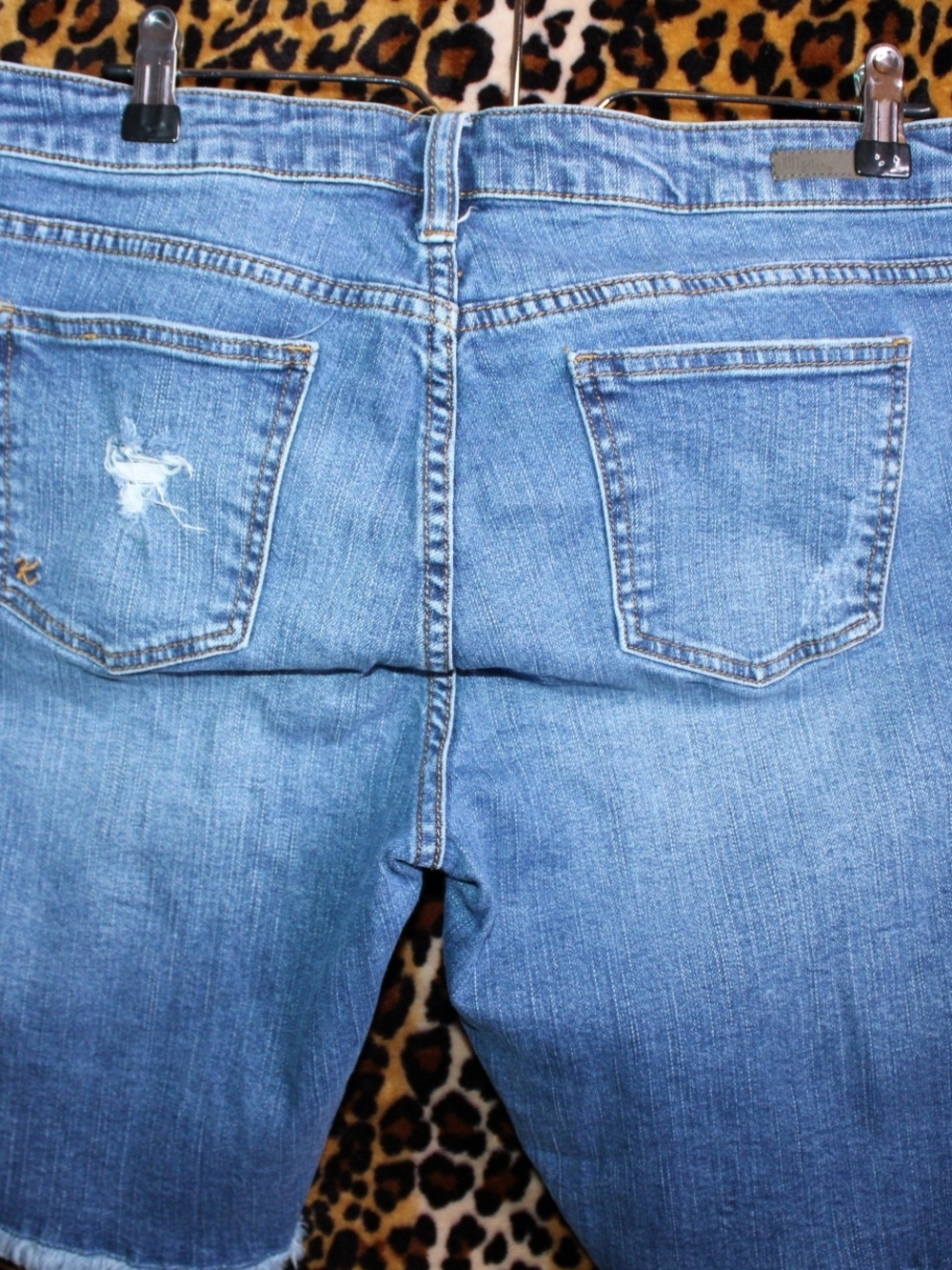 Kut from the Kloth Light Blue Sophie Bermuda Shorts